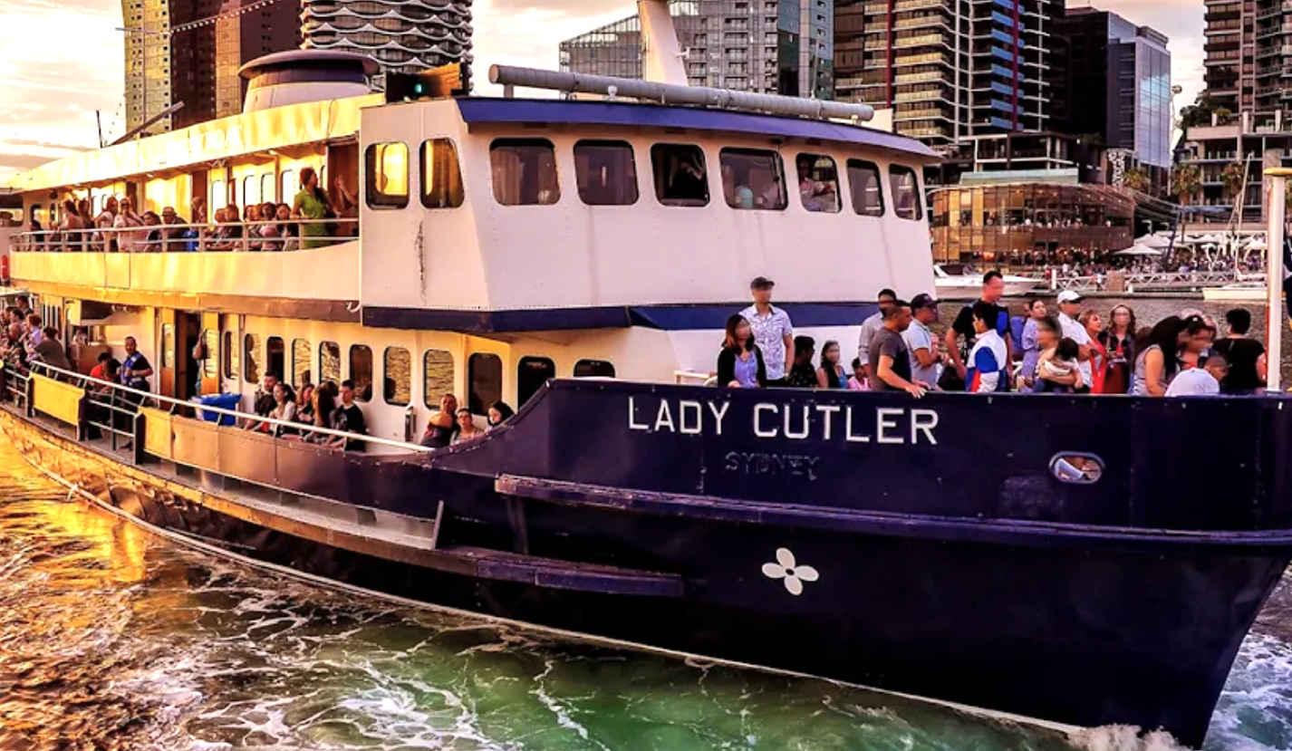 Lady Cutler Melbourne Showboat