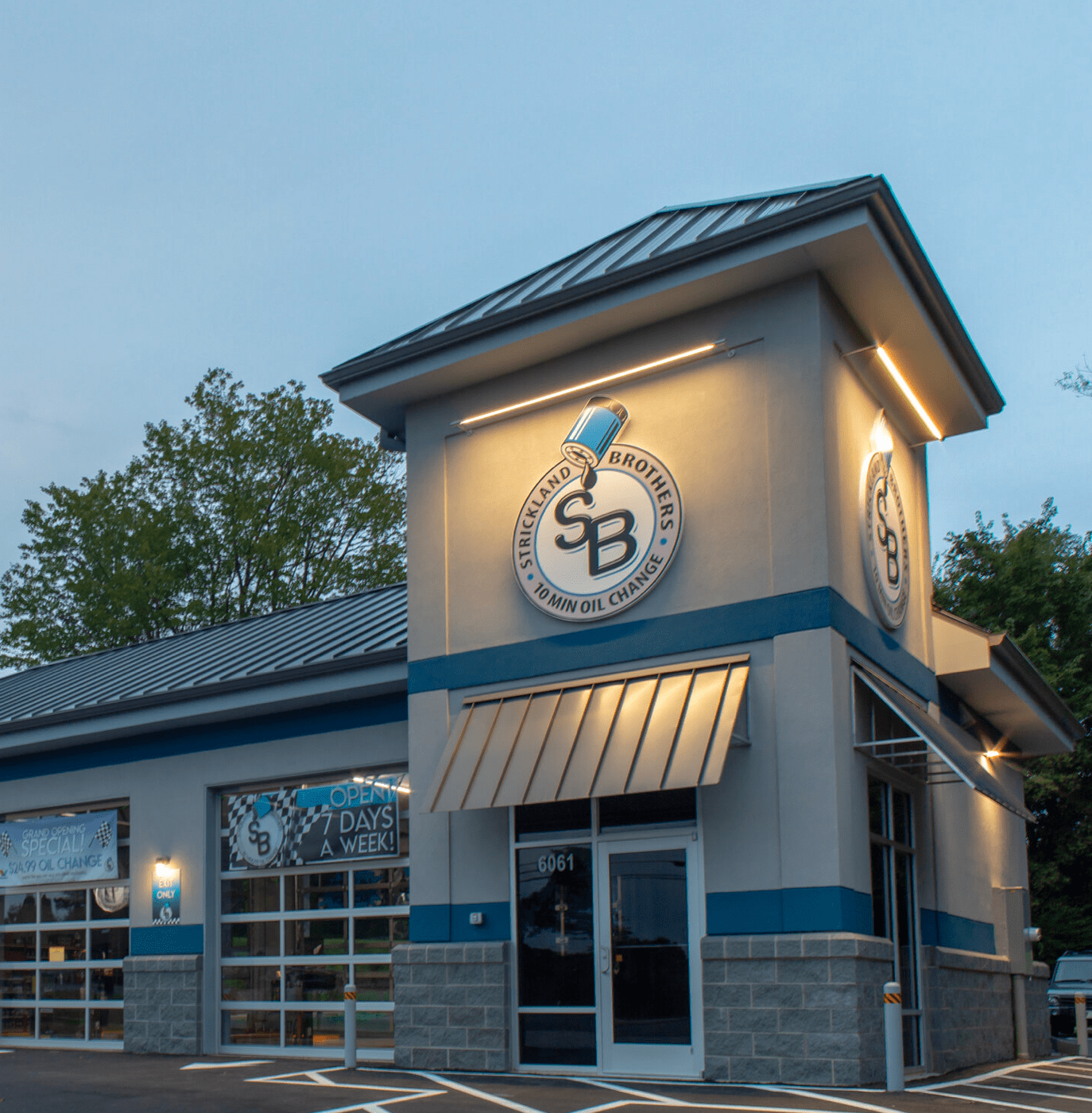 Strickland Brothers 10 Minute Oil Change Automotive Oil Change